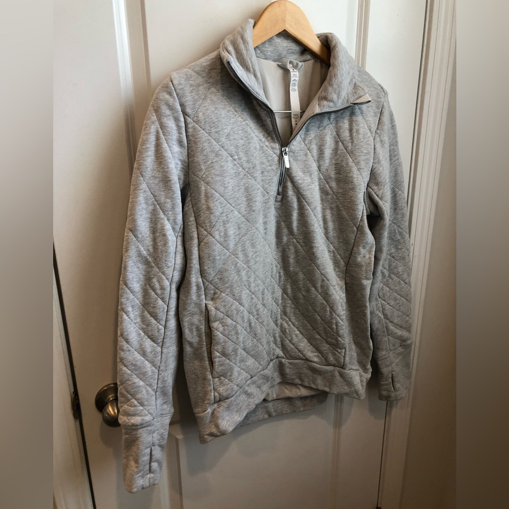 lululemon athletica forever warm quilted Light Gray Half-Zip Sweater 6